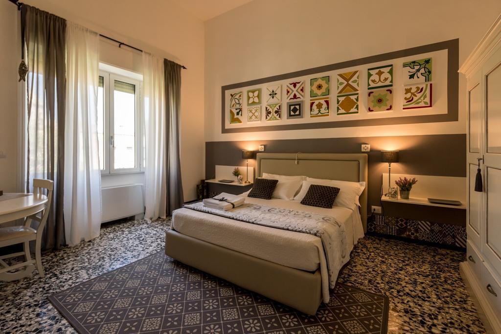 Palazzo Bignami Bed and Breakfast Λέτσε Εξωτερικό φωτογραφία