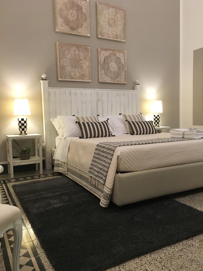 Palazzo Bignami Bed and Breakfast Λέτσε Εξωτερικό φωτογραφία