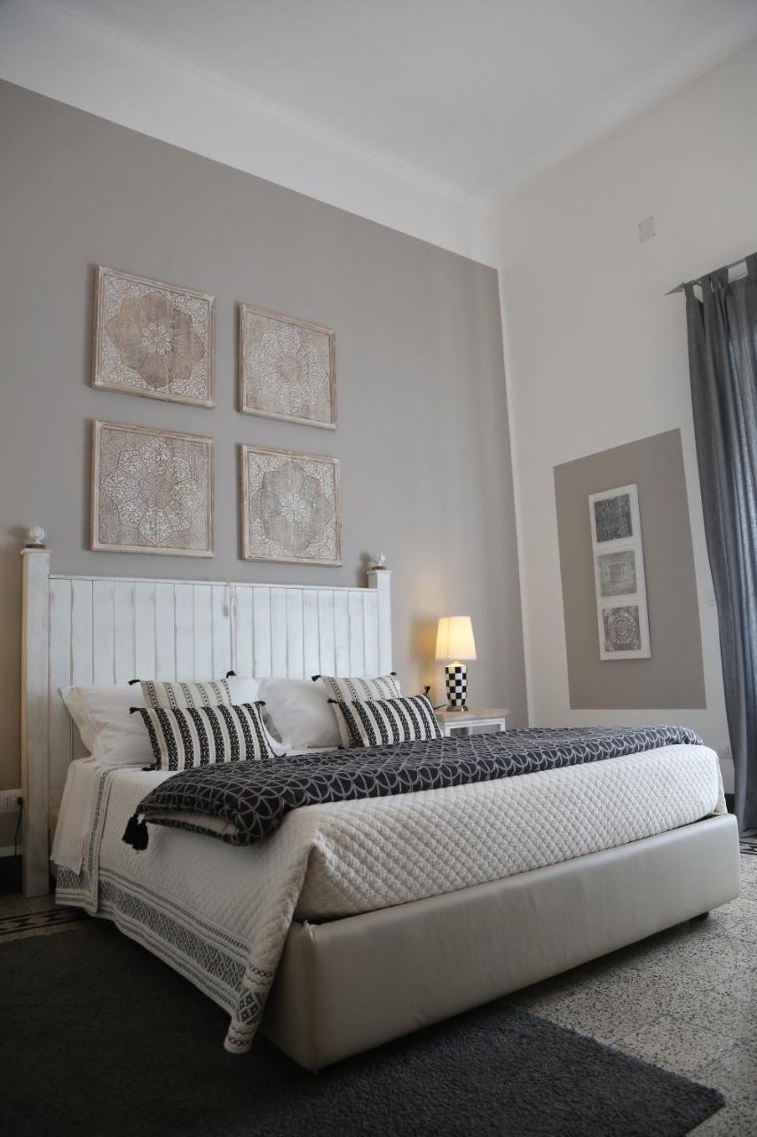 Palazzo Bignami Bed and Breakfast Λέτσε Εξωτερικό φωτογραφία
