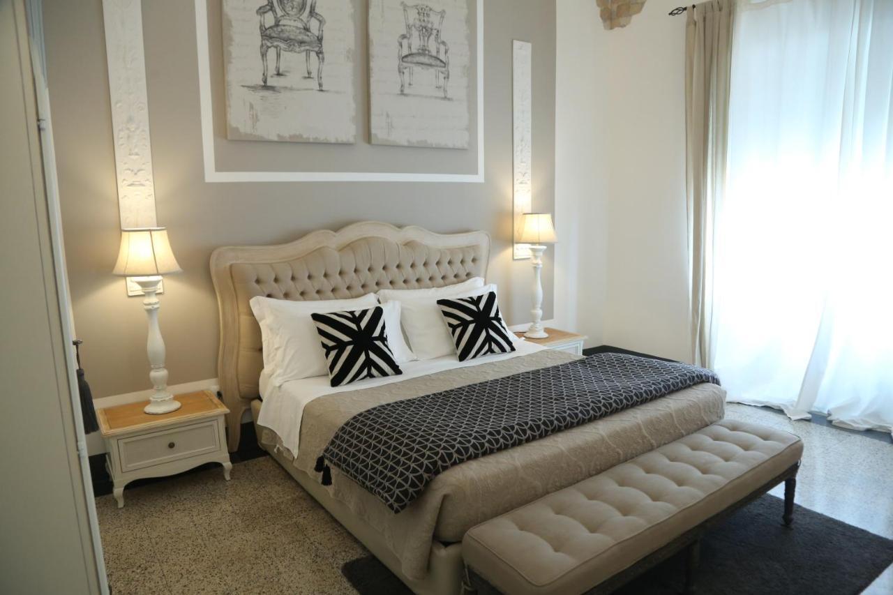 Palazzo Bignami Bed and Breakfast Λέτσε Εξωτερικό φωτογραφία