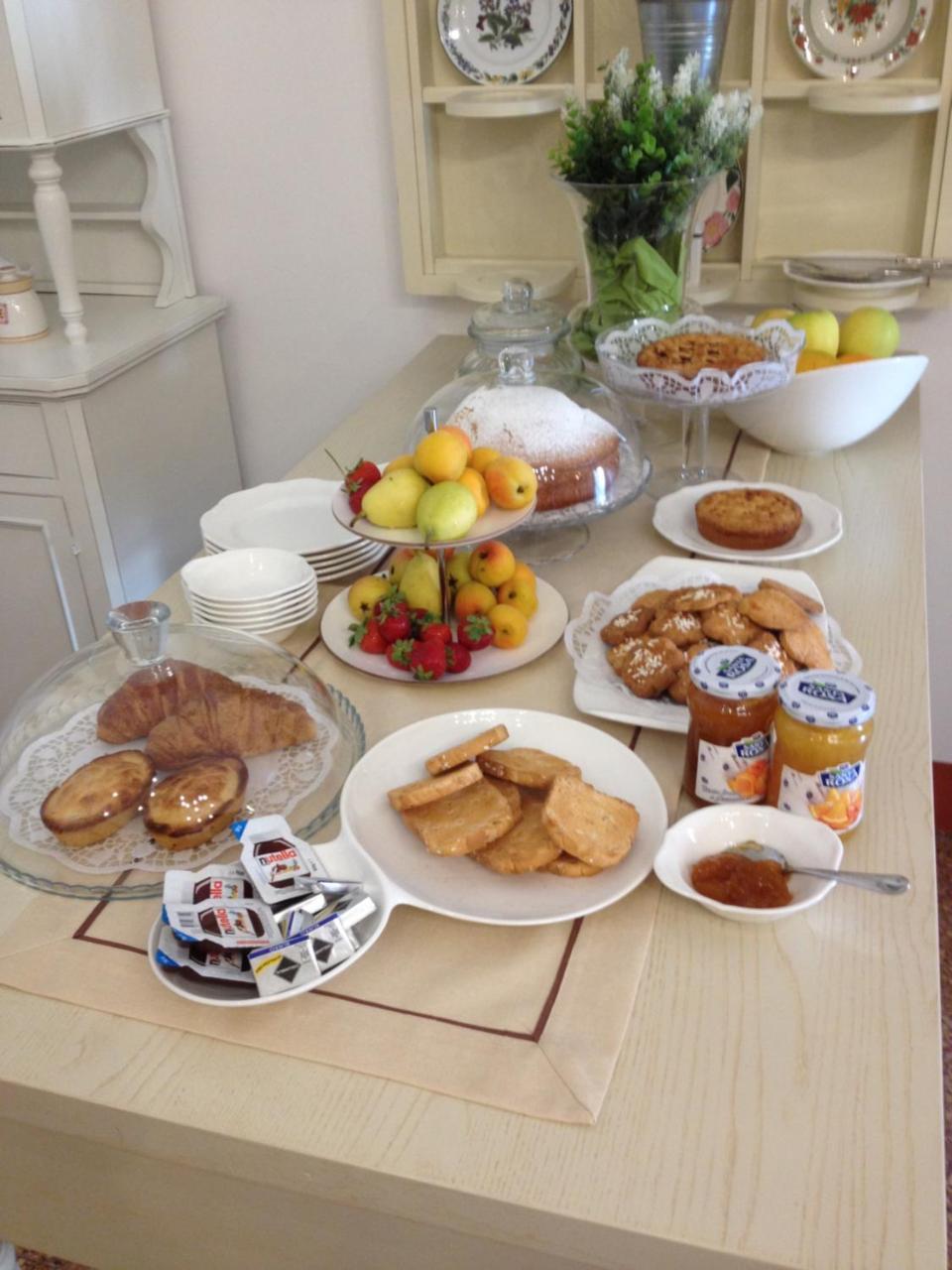 Palazzo Bignami Bed and Breakfast Λέτσε Εξωτερικό φωτογραφία
